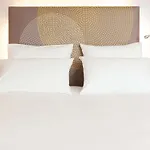Novotel Massy Otel 4*