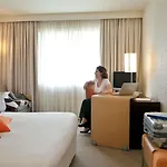 Novotel Massy 4*