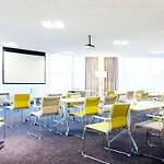 Novotel Massy Otel