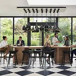 Novotel Massy Otel