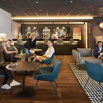 Otel Novotel Massy Palaiseau