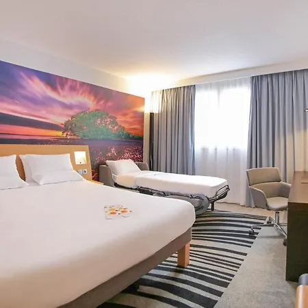 Novotel Massy Hotel Palaiseau