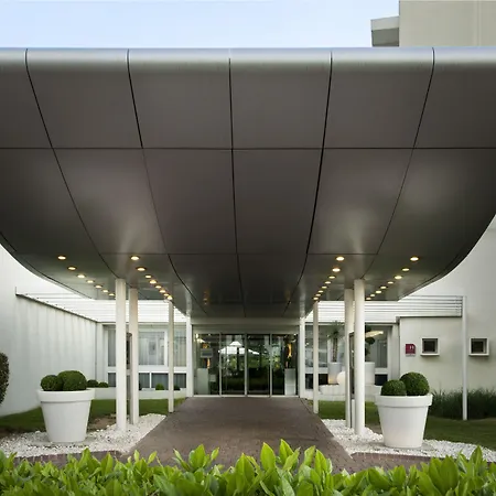 Hotel Novotel Massy Palaiseau