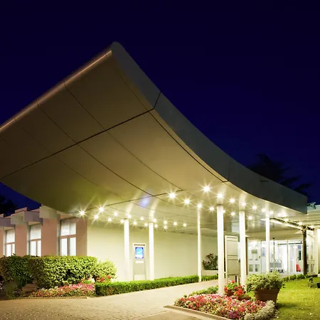 Novotel Massy 4* Palaiseau