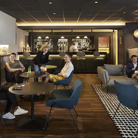 Novotel Massy Hotel Palaiseau