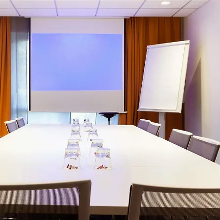Szálloda Novotel Massy
