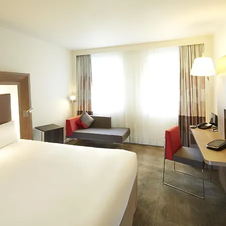 Novotel Massy Szálloda Palaiseau