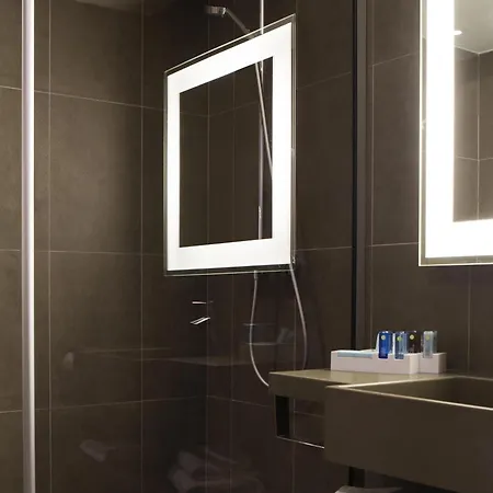 Novotel Massy Otel