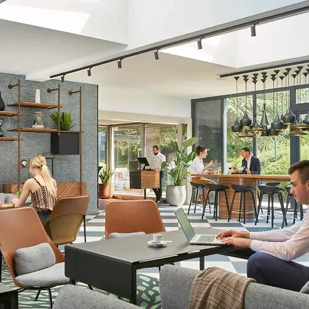 Hotell Novotel Massy 4*