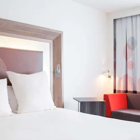 Novotel Massy Hotel 4*